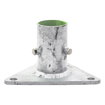 Base Triangular para Mástil de 1" a 2" con Opresores. Galvanizado por Inmersión en Caliente.