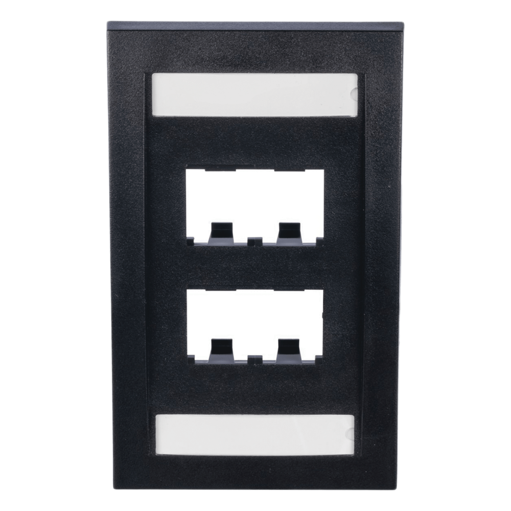Placa de Pared Vertical Ejecutiva, Salida de 4 Puertos Mini-Com, Con Espacios Para Etiquetas, Color Negro