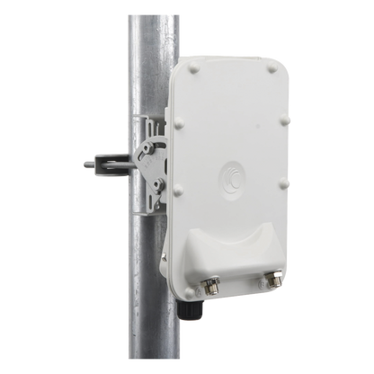 PTP-550 Hasta 1.36 GBps / 4910 - 6200 MHz / 802.11 AC Wave 2 MU-MIMO 4: 4x4 / BackHaul Conectorizado / Ideal para distancias de +80 km (C050055H014A)
