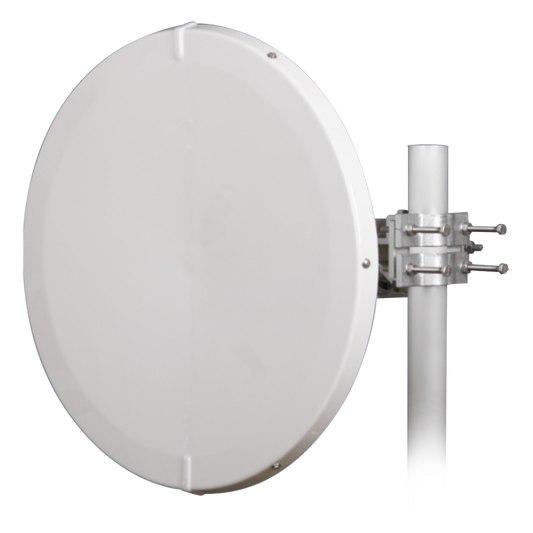 Antena Direccional de Alto Rendimiento / 30.5 ± 1 dBi / 2 ft / 5.9-7.125 GHz / Conectores RP-SMA / Alto Aislamiento al Ruido / Fácil Montaje y