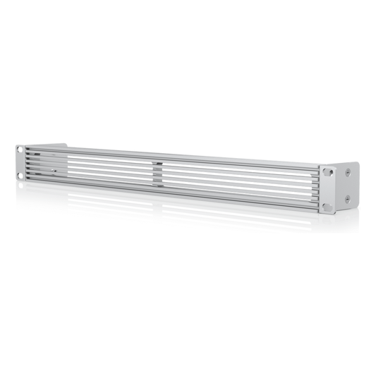 UACC Rack Mount Panel Vented 1U – Panel Ventilado de 1U para Rack, Ideal para Cubrir Espacios No Utilizados y Mantener un Aspecto Limpio y Ordenado