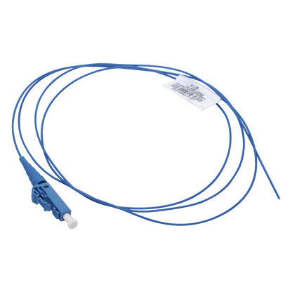 Pigtail de Fibra Óptica LC Simplex, Monomodo OS2 9/125, 900um, Color Azul, 2 Metros (6.56 Pies)