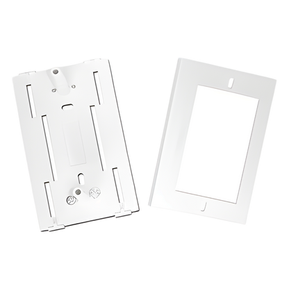 Soporte y tapa universal color blanco de PVC auto extinguible, para canaleta TEK100 (5595-10001)