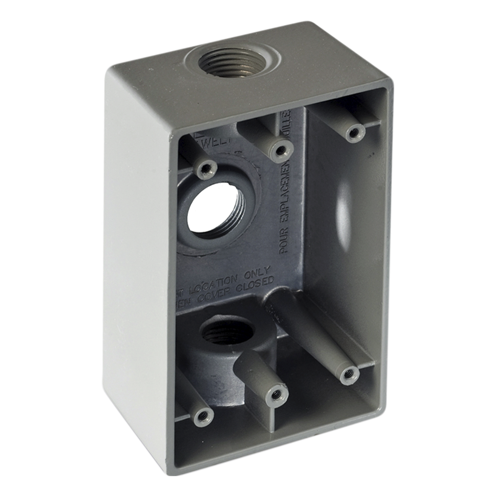 Caja Condulet FS de 1/2" (12.7 mm) con tres bocas a prueba de intemperie.
