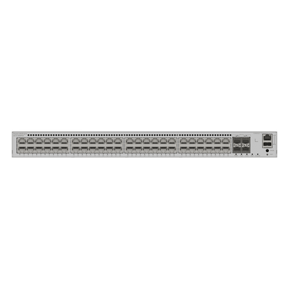 Switch Core/Distribución eKit Administrable / Capa 3 / 48 puertos Gigabit PoE+ + 4 SFP+ / PoE Perpetuo / PoE Budget 849 W / Sin Licenciamiento