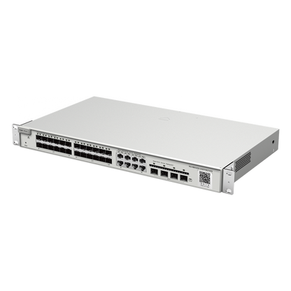 Switch administrable Capa 2+ Plus, 24 puertos SFP con 8 puertos Ethernet Gigabit y 4 SFP+ gestión en la nube