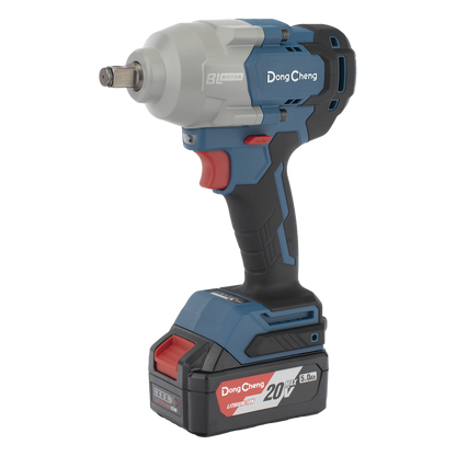 Llave de Impacto Inalámbrica de 20 V, incluye 2 Baterías de 5.0 AH, Cargador y Estuche plástico.