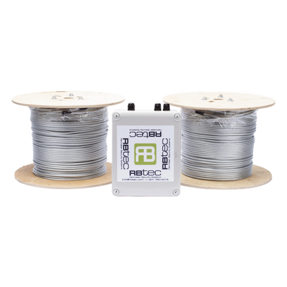Cable Sensor Perimetral IRONCLAD / 610 m (2,000 ft) / 2 Zonas / Cerca Ciclónica / Sin Falsas Alarmas por Viento / Tarjeta LPU400 / Calibración por