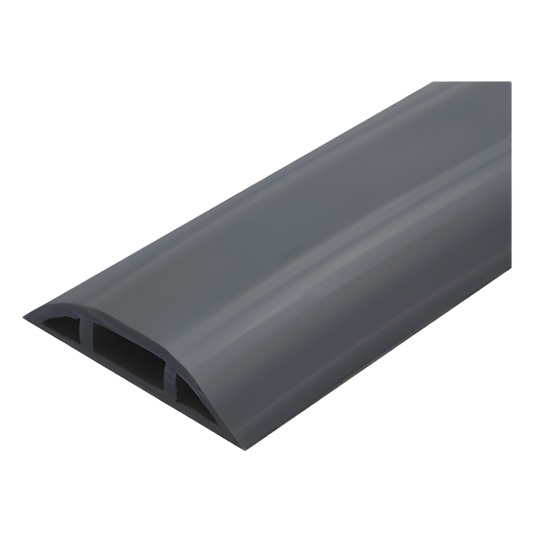 Canaleta flexible negra de PVC auto extinguible, para instalaciones eléctricas en piso ó zóclo (Rollo de 25mts.) (9300-05040)