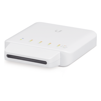 Switch UniFi FLEX de 5 puertos para semi-exterior IP55 (1 x PoE de entrada 802.3af/at/bt y 4 puertos PoE de salida 802.3af)