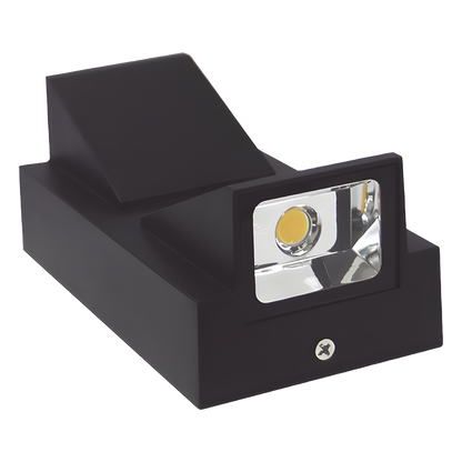Lámpara Arbotante 6 W 330 lm / Dimensiones 141 x 80 mm / 85 - 265 Vca~ 50/60Hz / Luz Cálida 2 700 K / Uso en exterior IP 54.