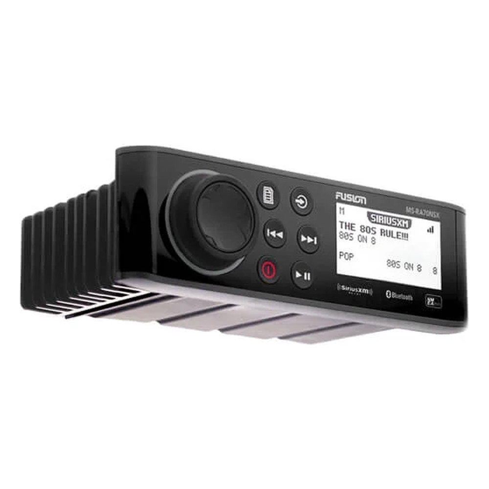Sistema de Audio Marino MS-RA70 / Pantalla LCD Monocroma 2.6" / Tecnología Multi-Zone™️ 2 Zonas / Potencia Pico 200 W / Bluetooth® y ANT®