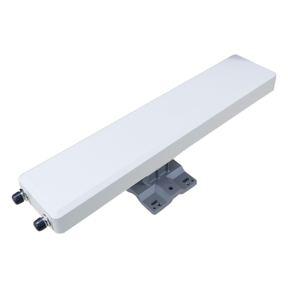 Antena Sectorial de 70° de Apertura en 2.4 GHz de 14 dBi, Conectores N-Hembra, Polaridad Cruzada