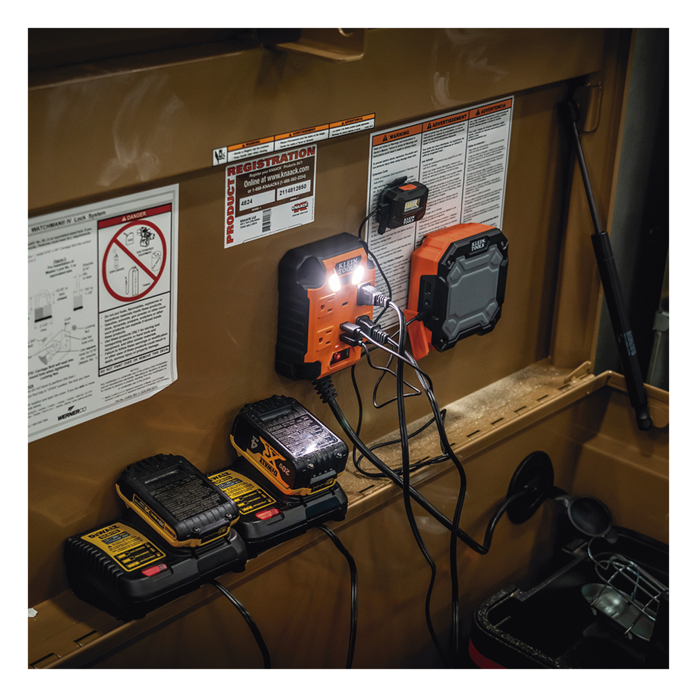Multicontacto Powerbox 1, con 4 Salidas 120 Vca, 2 USB-A / 1 USB-C, Luces LED Integradas y Soporte Magnético