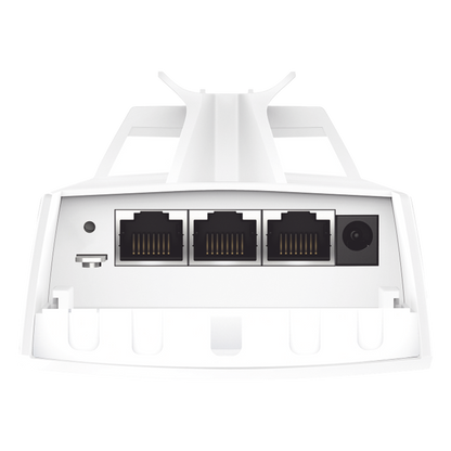 Punto de Acceso Exterior Bridge 5 GHz / 867 Mbps / Alcance 5 km / IP65 / 3 Puertos Gigabit / Gestión Omada SDN / Protección Rayos 6 kV / PoE Pasivo