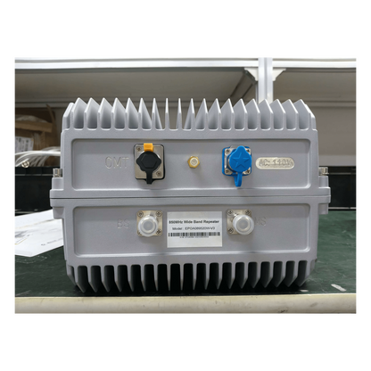 COBERTURA DE HASTA 5 km / Amplificador de Señal Celular / Banda 5, 850 MHz / 20 Watts de Potencia / Banda Ancha Multioperador / Protección