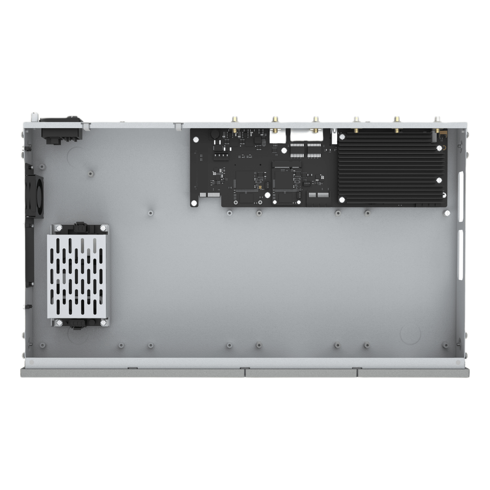 Conmutador IP PBX Enterprise Modular / 100 Extensiones Expansible a 200 / 30 Llamadas Simultáneas Expansible a 60 / Soporte E1/T1/PRI / Hasta 8