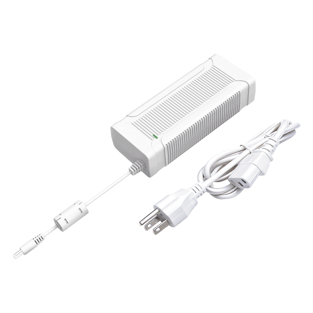 Fuente de Alimentación / 54V 3A 162W / Eficiencia >85% / Protección Sobrecorriente-Cortocircuito / Voltaje Constante / LED Indicador / Entrada