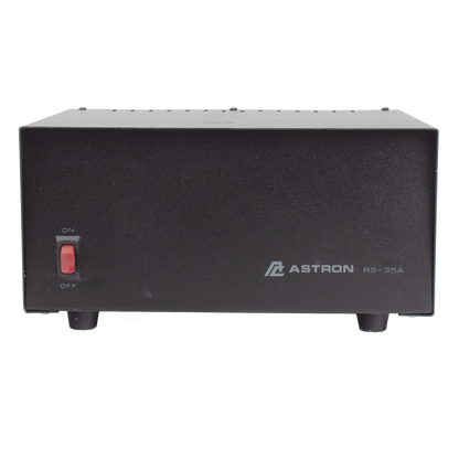 Fuente de Poder Lineal / 13.8 Vcc 35 A / Regulación Electrónica / Disipador Térmico / Voltaje Universal / Alta Potencia