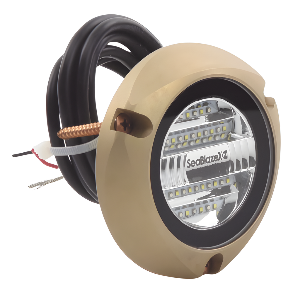 Luz led marina sumergible SeaBlaze X2, emite luz de color blanco y azul de 6000 lúmenes, fabricada en bronce naval con grado de protección IP68