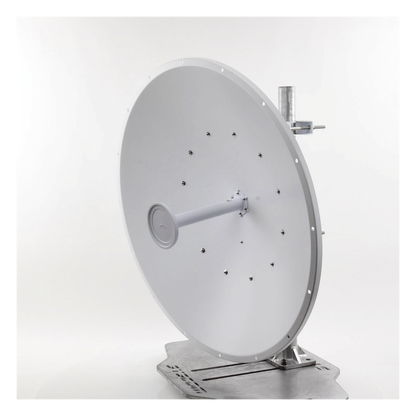 Antena Direccional airFiber X, ideal para enlaces Punto a Punto (PtP), frecuencia 5 GHz (4.9 - 5.8 GHz) de 34 dBi slant 45