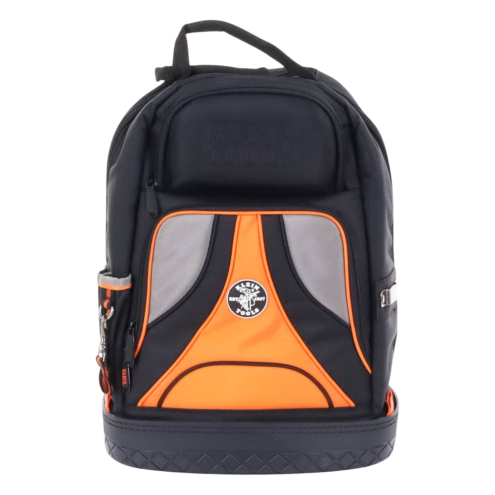 Mochila para herramientas Tradesman Pro™ de 36,8 cm en color negro con 39 bolsillos (No incluye herramientas).