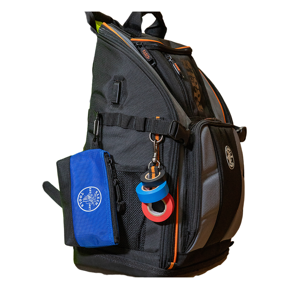 Mochila Profesional para Herramientas / 27 Bolsillos / Acceso Rápido y Estación de Trabajo / Base Moldeada Ancha / Interior Naranja / USB-C / Soporte