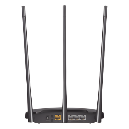 Router N de alta potencia 300 Mbps / 1 Puerto WAN 10/100 / 3 Puertos LAN 10/100 / Chip PA (potencia transmisión 2x) / 3 Antenas de 7 dBi