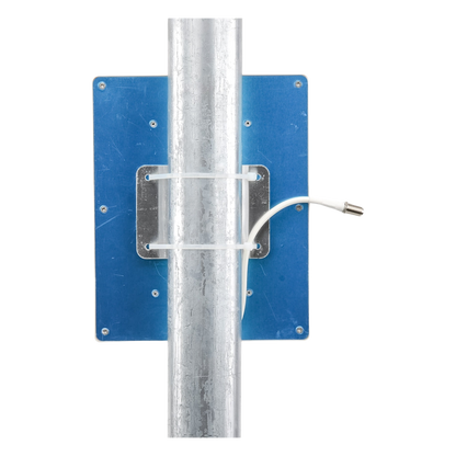 Antena Tipo Panel de Montaje en Pared, Multibanda 700-960 MHZ/ 1710-2170 MHz, 75 Ohm, conector F hembra