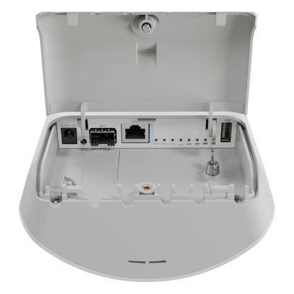 (mANTBox ax 15s) Punto de Acceso Sectorial de 120°/ WiFi 6 Doble Banda 2.4Ghz y 5Ghz/Antena Integrada 15 dBi/Con 1 Puerto Ethernet PoE In + 1 puerto