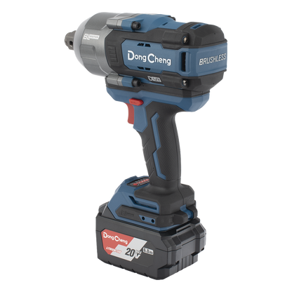 Llave de Impacto Inalámbrica de 20V, Entrada de 3/4 in, Incluye 2 Baterías de 6Ah, Cargador y Estuche