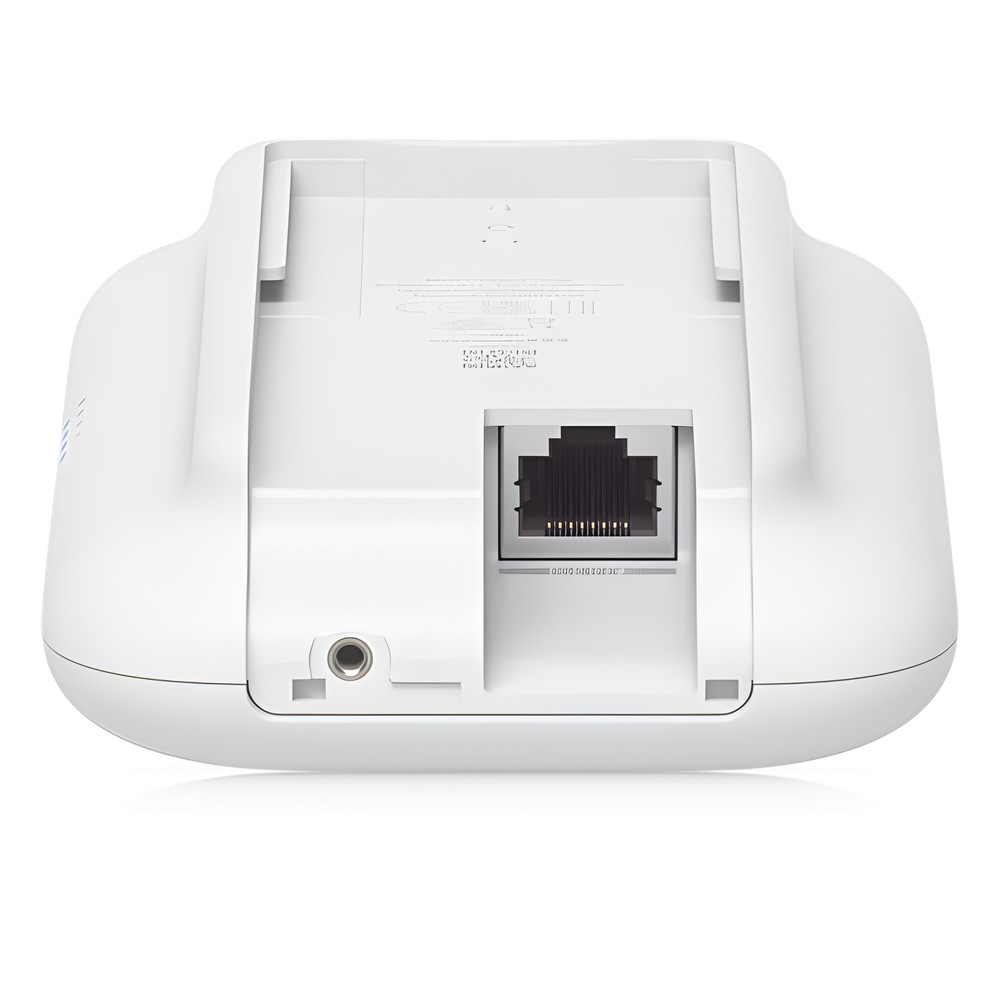 Access Point UniFi UK Ultra Navaja Suiza WiFi 5, MU-MIMO 2x2, instalación flexible, antena sectorial integrada, (2) conectores RP-SMA para antenas