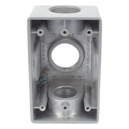 Caja Condulet FS de 1" (25.4 mm ) con tres bocas una arriba y una atrás a prueba de intemperie.