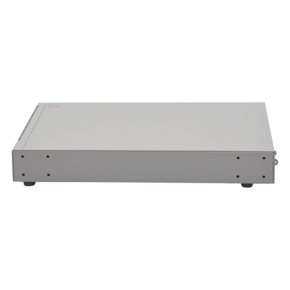 Switch Capa 3 Stackeable 10 Gigabit , 12 puertos 100/1000/10G Base-T (RJ-45) y 4 puertos SFP/SFP+ 10G