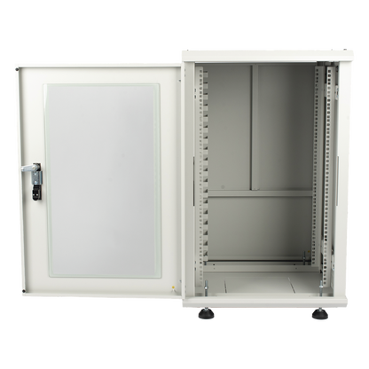 Gabinete Rackeable / 18 Unidades / 19 Pulgadas / Puerta de Cristal / Capacidad de Carga 750 Kg / Dimensiones 600x605x930 mm (23.6x23.8x36.6 in)