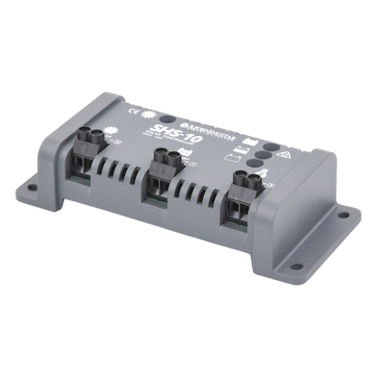 Controlador de Carga Solar PWM 10 A / 12 VCC / Desconexión Automática / IP22 / Protección Integral / Bajo Consumo 8 mA