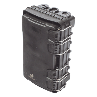 Caja de Distribución de Fibra Óptica para 24 Empalmes, con 8 acopladores SC/APC simplex, Exterior IP65, Color Negro