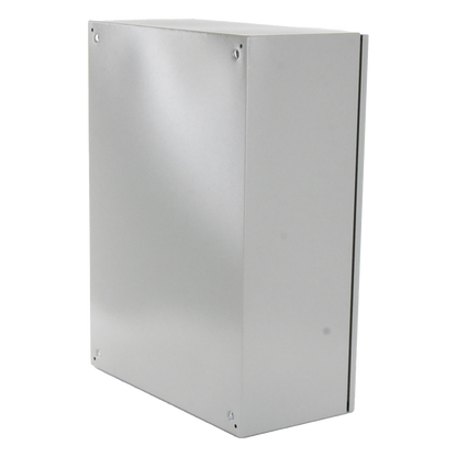 Gabinete Ventilado de Acero IP55 Uso en Exterior (600 x 800 x 300 mm) con Placa Trasera Interior Metálica y Compuerta Inferior Atornillable. Incluye