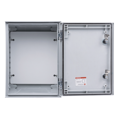 Gabinete de Poliéster IP65 Uso en Intemperie (300 x 400 x 200 mm) con Placa Trasera Interior de Plástico (Incluye Chapa y Llave).