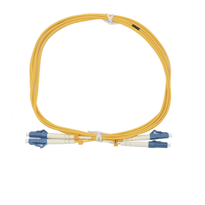 Jumper de Fibra Óptica Duplex, Monomodo, con Conectores LC/UPC-LC/UPC, 2 Metros (6.56 Pies)