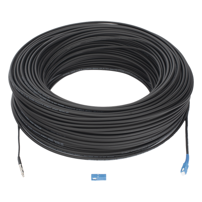 Rollo de Fibra Óptica Drop Redonda G657A2 Monomodo Simplex de 150 Metros (492.13 Pies) con Conectores SC/UPC-SC/UPC para Instalaciones Aéreas