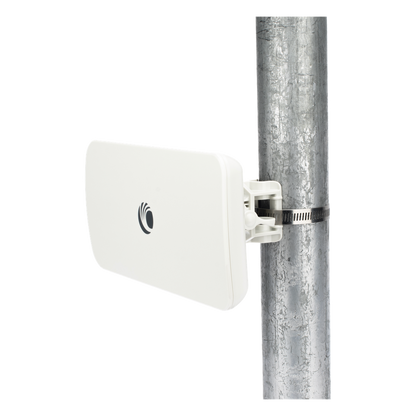 1 Gbps Capacidad / Suscriptor en 6 GHz / Force 4616 / 16 dBi Antena Integrada / 160 MHz Canales / Gestión gratuita en cnMaestro / IP55 / PoE Incluido