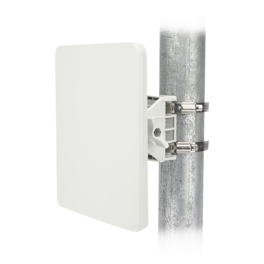 1 Gbps de capacidad / Suscriptor en 5 GHz / Force 4518 / 5 GHz / Antena Panel 18 dBi / Canales 20-40-80 MHz / MIMO 2x2 para una comunicación sin