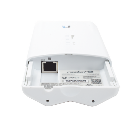 Radio Estación Base airMAX AC Lite hasta 500 Mbps, 5 GHz (5150 - 5875 MHz)