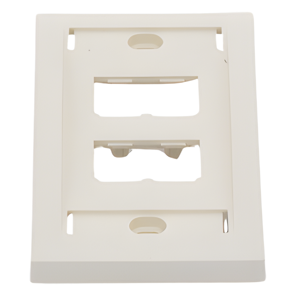 Placa de Pared Vertical Ejecutiva, Salida Para 4 Puertos Mini-Com, Con Espacios Para Etiquetas, Color Blanco Mate
