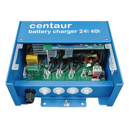 Centaur 24/40 / Cargador de Baterías 24V, 40A / Para Ambientes Marinos y Terrestres. / Bancos de 160 a 400 Ah