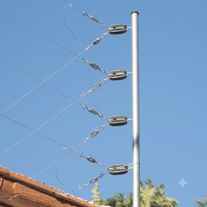 Aislador de Esquina Gris para Cercas Eléctricas / 18 kV / Anti UV / Resinas Vírgenes / Resistencia 7.5-10.2 kg / 66 mm x 31.6 mm