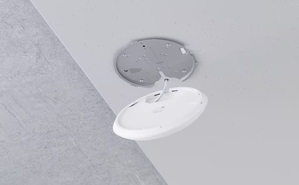 Access Point UniFi WiFi 7 Pro / Soporta 6 GHz / para Interior en Techo o Pared / 6 streams / MU-MIMO 2x2 en cada banda (2.4/5/6 GHz) / Multi-Link