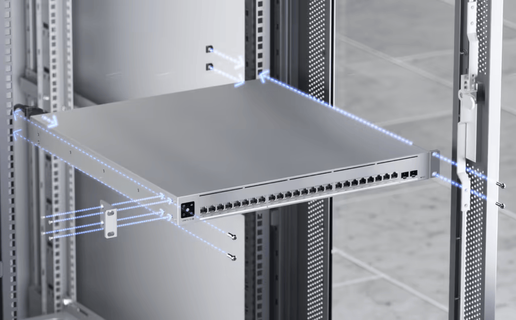 UniFi Switch USW-Pro-XG-24-PoE / Capa 3 / 24 puertos PoE+++ (16 × 10 GbE, 8 × 2,5 GbE) + 2 puertos SFP28 25 G / 720 W PoE total